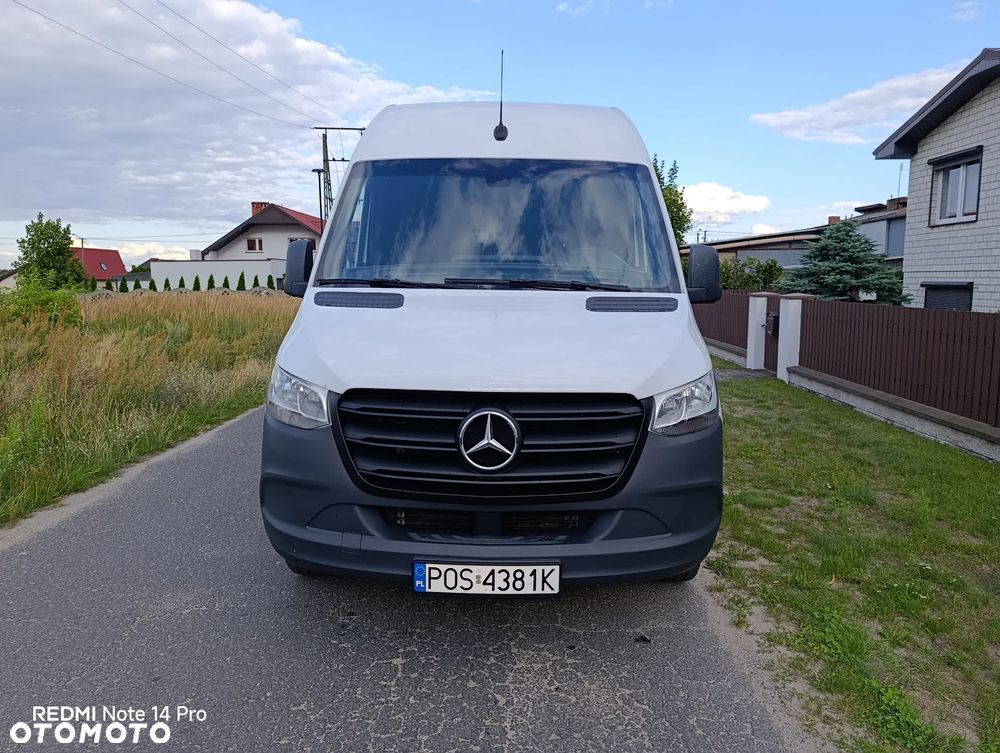 Mercedes-Benz Sprinter - 4
