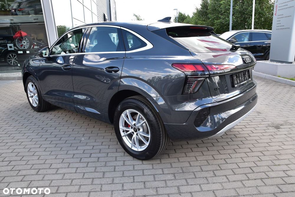 Audi Q3 Sportback - 5