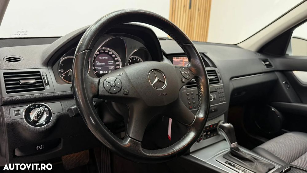 Mercedes-Benz C 180 T CGI Automatik BlueEFFICIENCY SPORT EDITION - 26