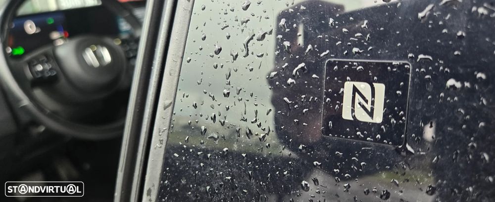 Honda e Advance (17") - 11