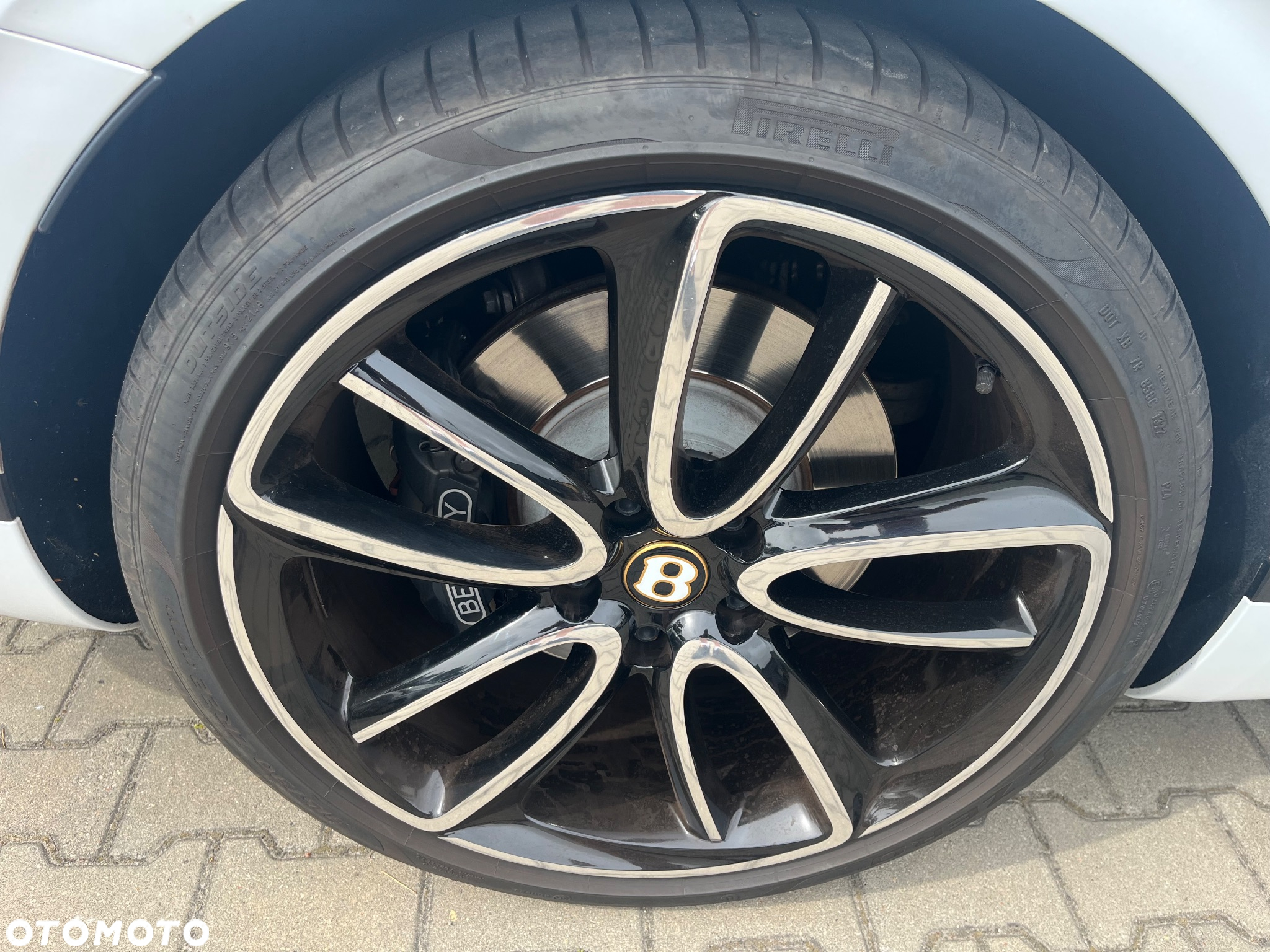 Bentley Continental GT New Convertible - 36