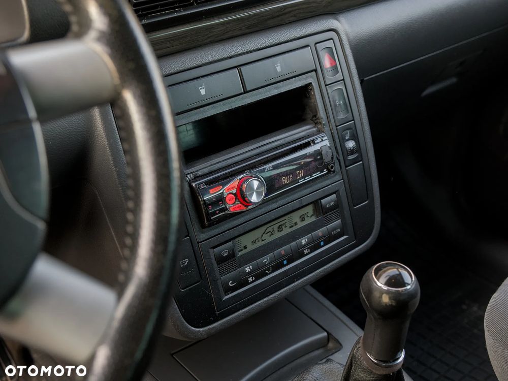 Ford Galaxy 1.9 TDI Ghia - 20