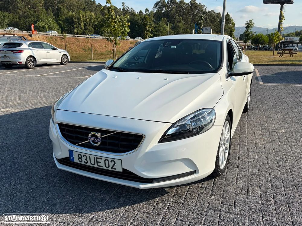 Volvo V40 D2 - 3
