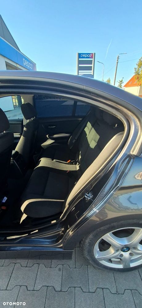 BMW Seria 3 - 6