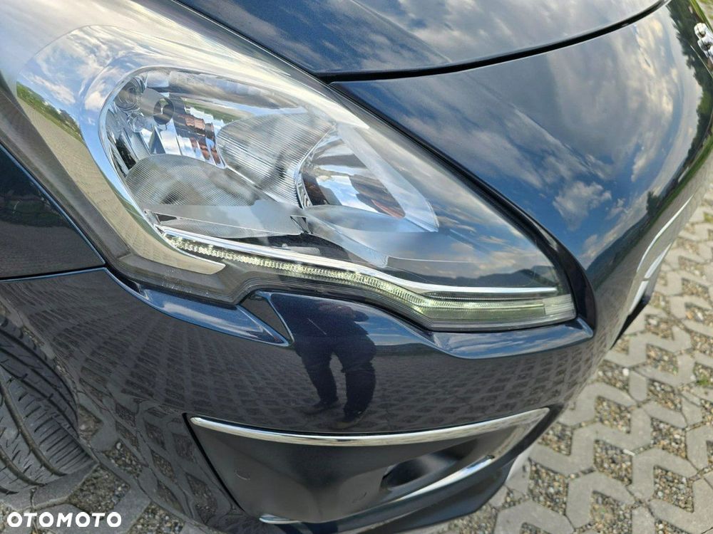 Peugeot 3008 - 26