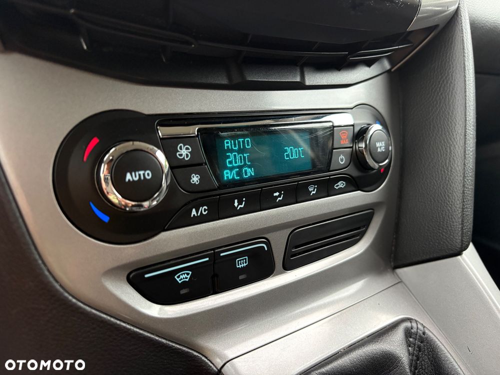 Ford Focus 2.0 TDCi Trend - 12