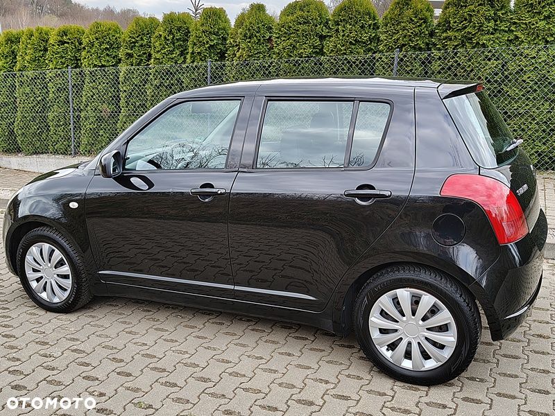 Suzuki Swift 1.3 Comfort - 27