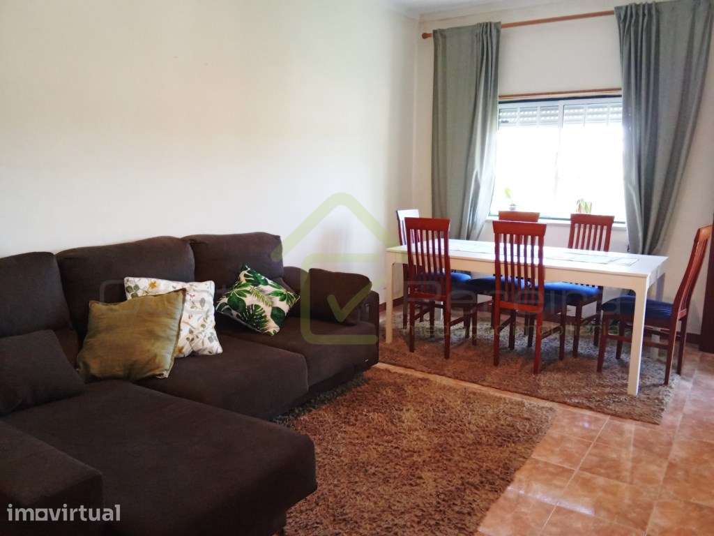 Moradia T3 +1 com espaço exterior e vista campo a minutos das Praias - Grande imagem: 4/26