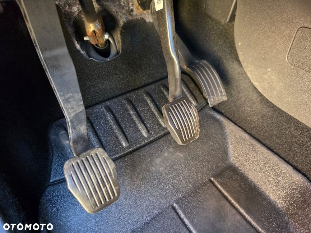 Ford Kuga 2.0 TDCi AWD Edition - 31