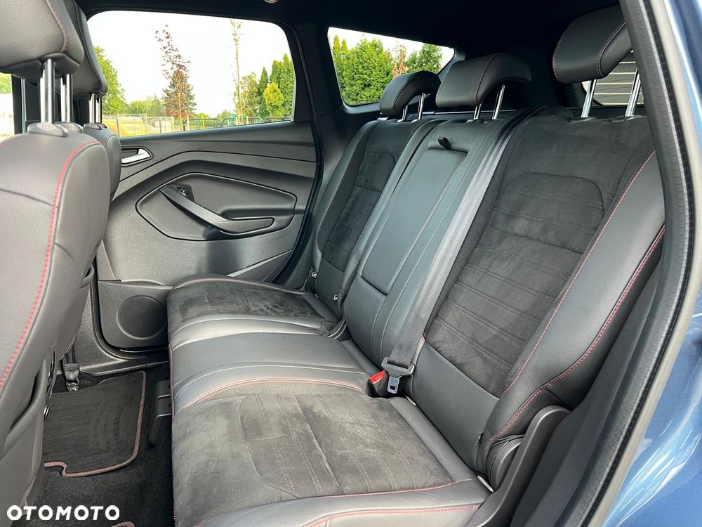 Ford Kuga 2.0 EcoBlue 4x4 ST-LINE - 23