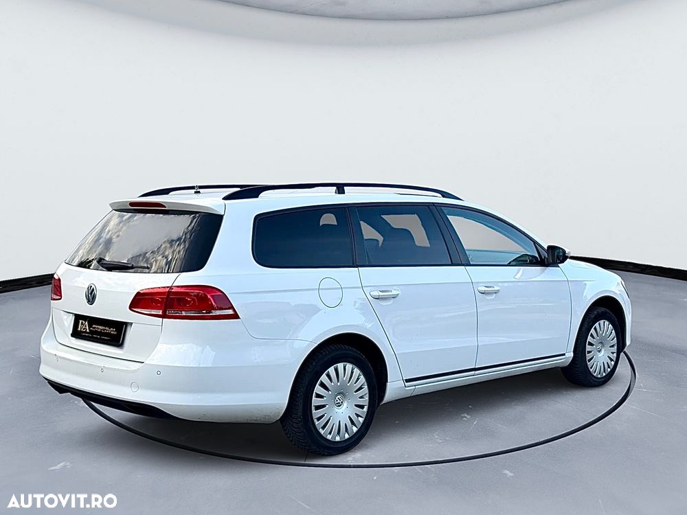 Volkswagen Passat Variant 2.0 TDI BlueMotion Technology DSG Comfortline - 4