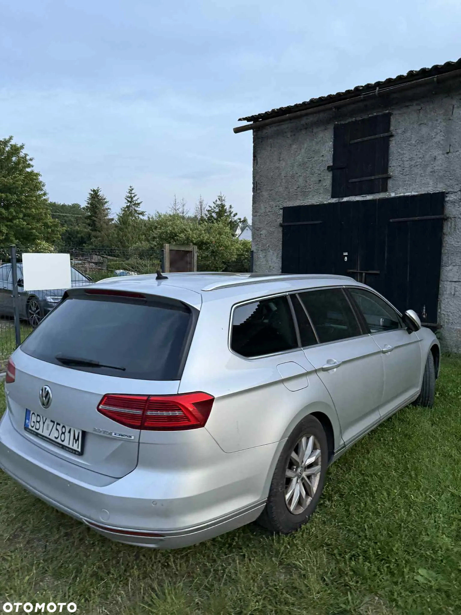 Volkswagen Passat - 3