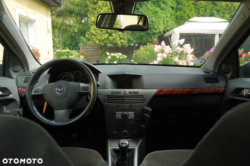 Opel Astra - 17