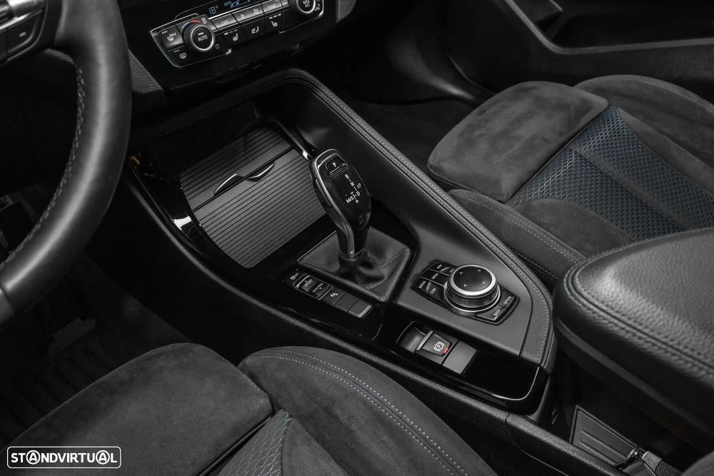 BMW X2 18 i sDrive Auto Pack M - 16