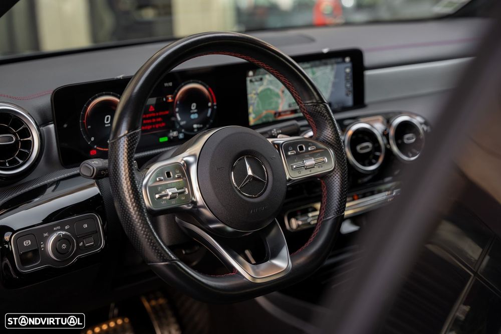 Mercedes-Benz CLA 250 e - 15