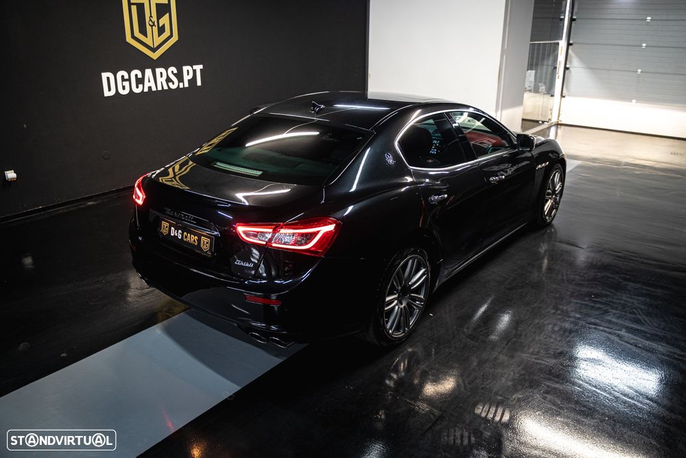 Maserati Ghibli 3.0 V6 - 3