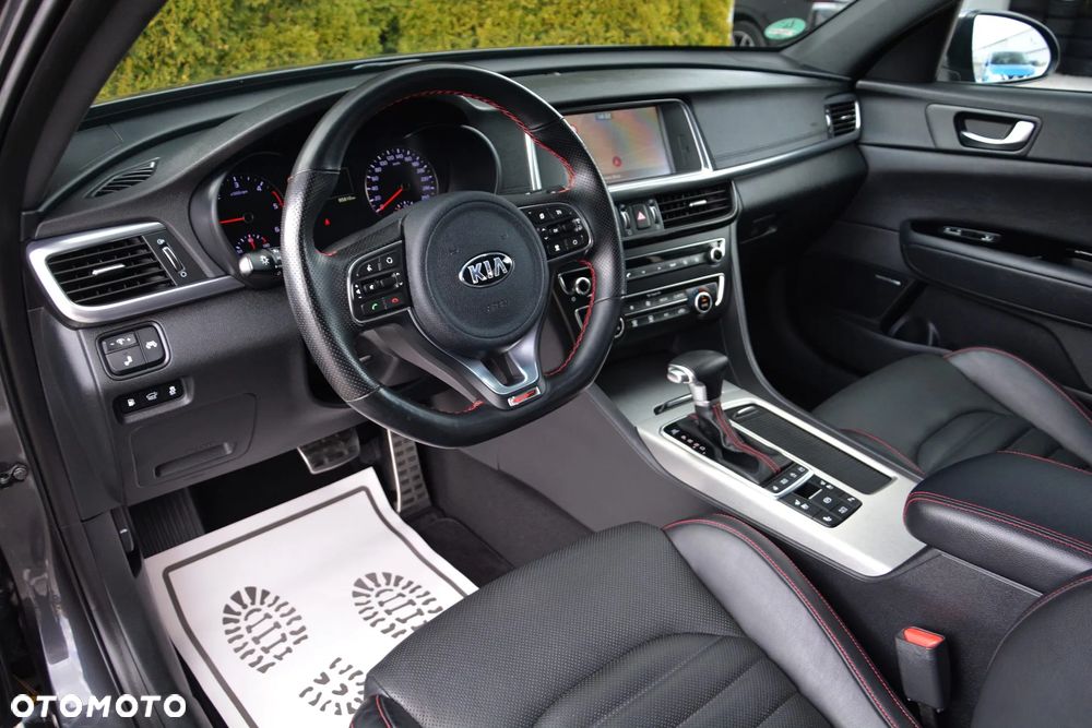 Kia Optima - 13
