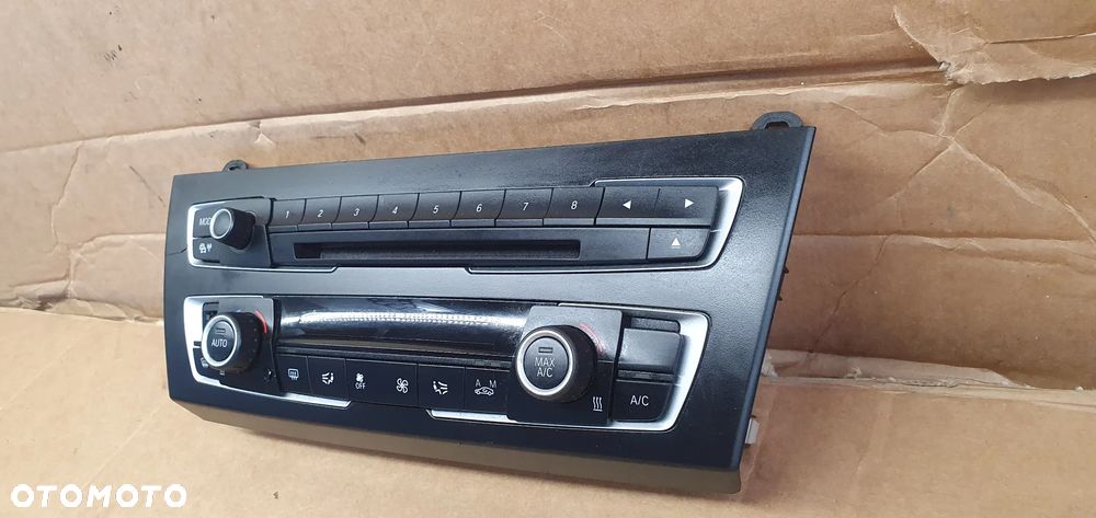 Panel radia nawiewu powietrza klimatyzacji BMW F20 9207197 - 4