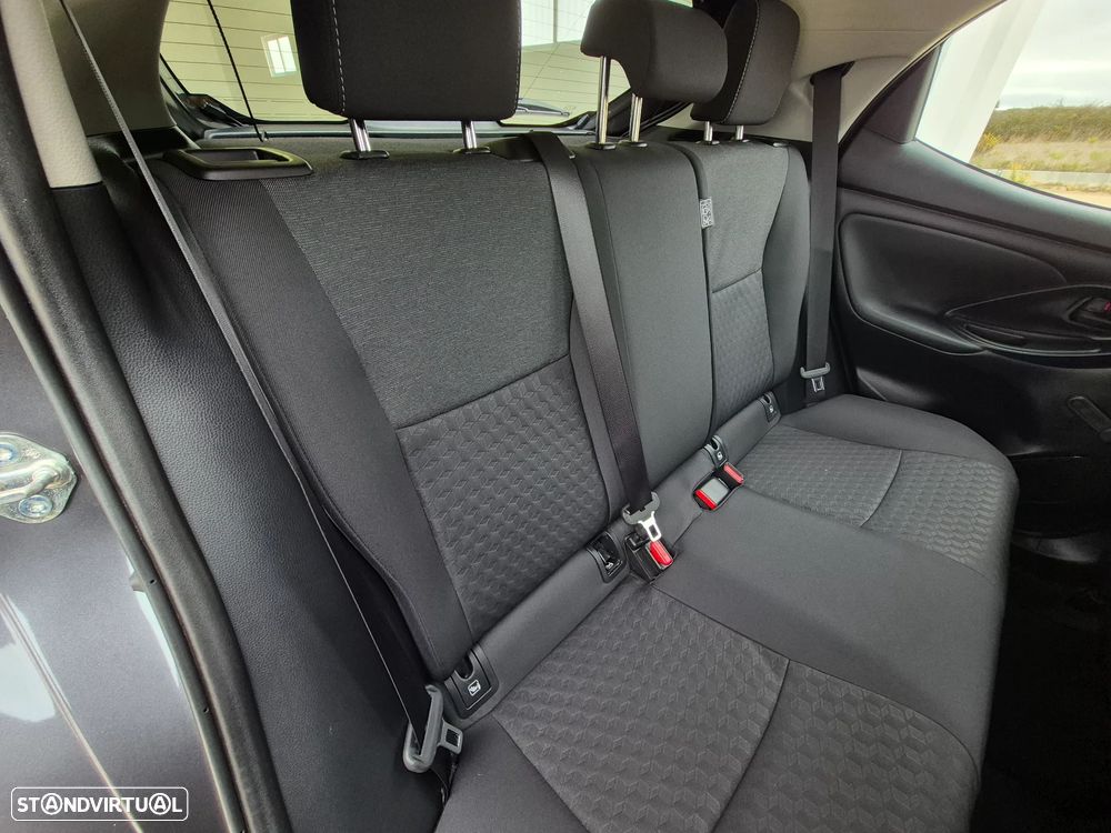 Toyota Yaris 1.5 HDF Comfort Plus - 21