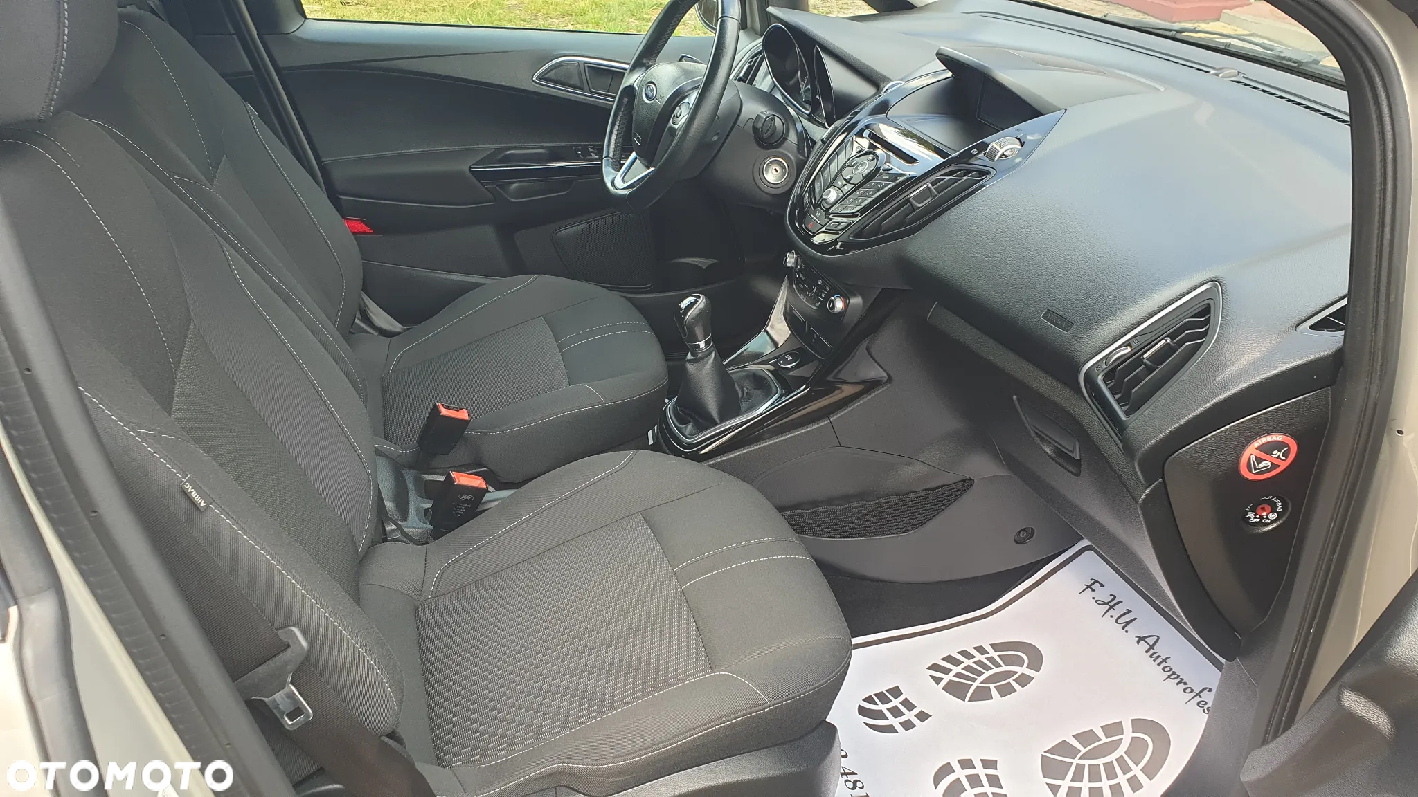 Ford B-MAX - 13