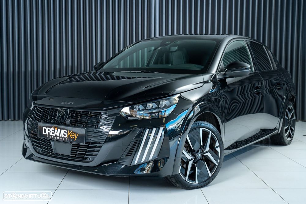 Peugeot 208 1.2 Hybrid GT e-DCS6 - 38