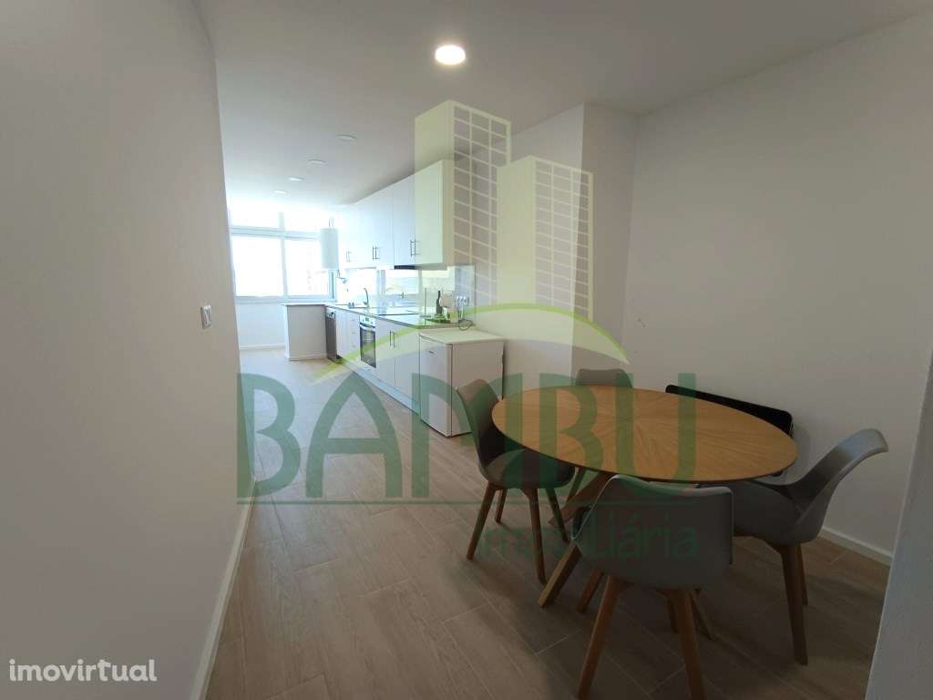 Caminha Andar moradia T3 duplex com terraço para arrendamento - Grande imagem: 3/22