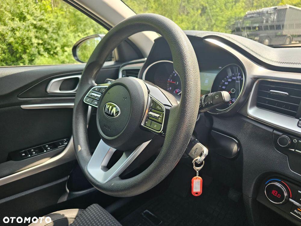 Kia Ceed 1.6 CRDi SCR S - 19