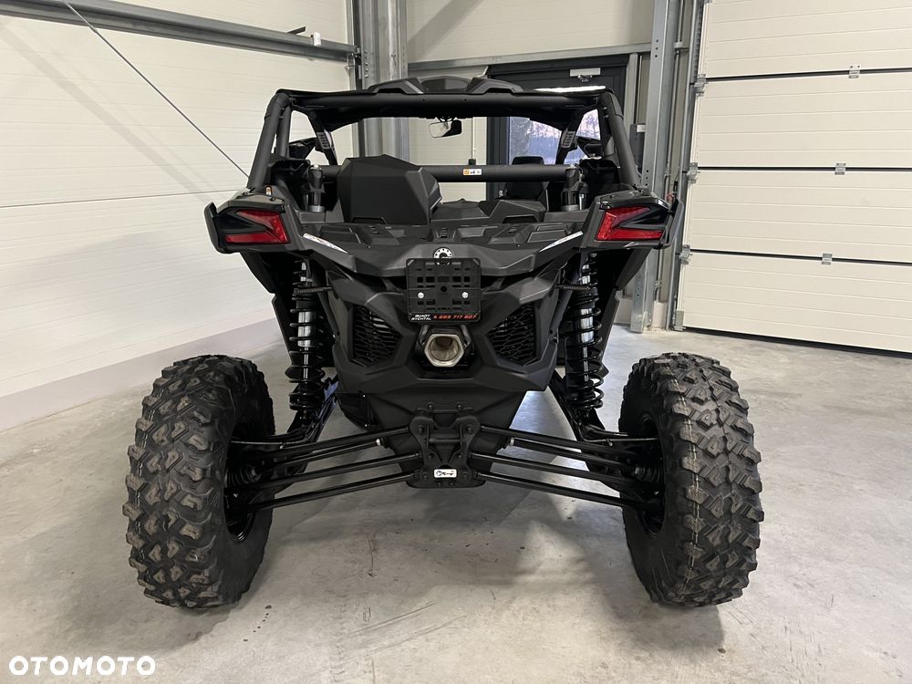 Can-Am Maverick - 12