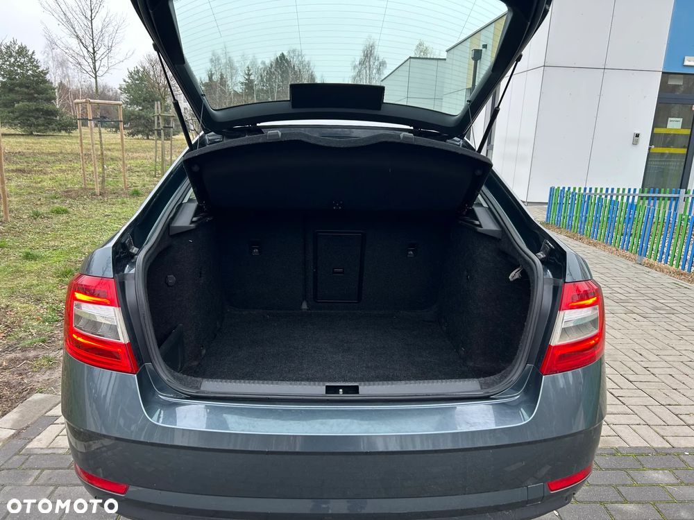 Skoda Octavia 1.4 TSI Ambition - 14
