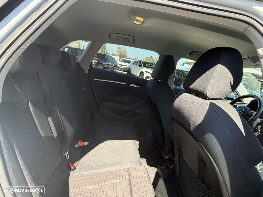 Audi A3 Sportback 1.6 TDI Sport - 14