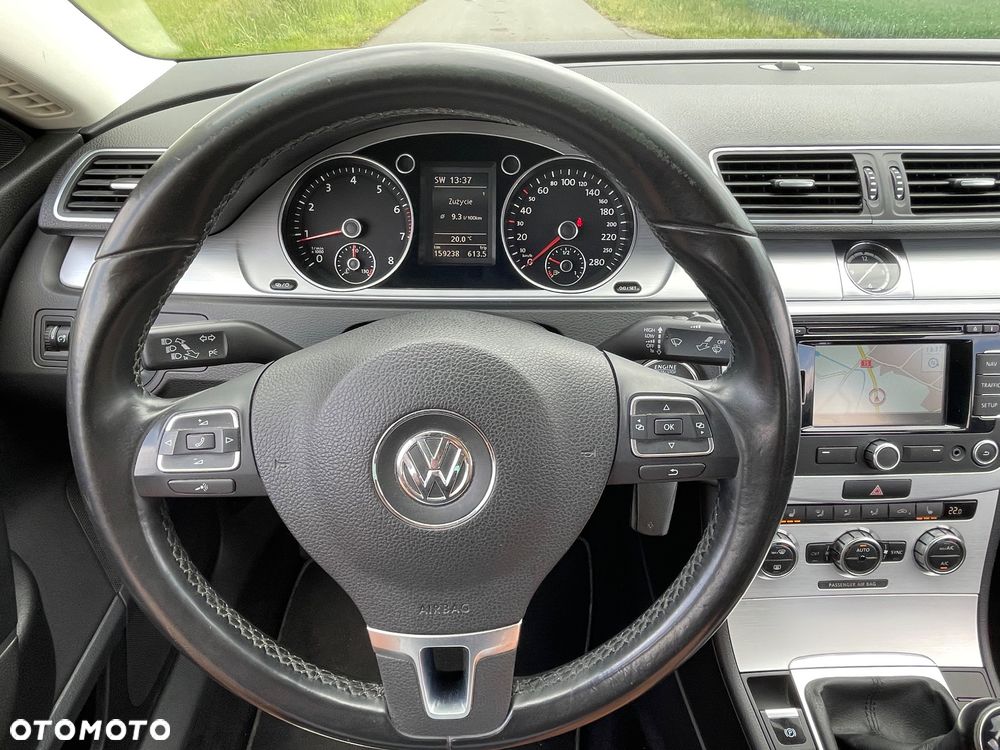 Volkswagen Passat CC 1.8 TSI Exclusive - 30