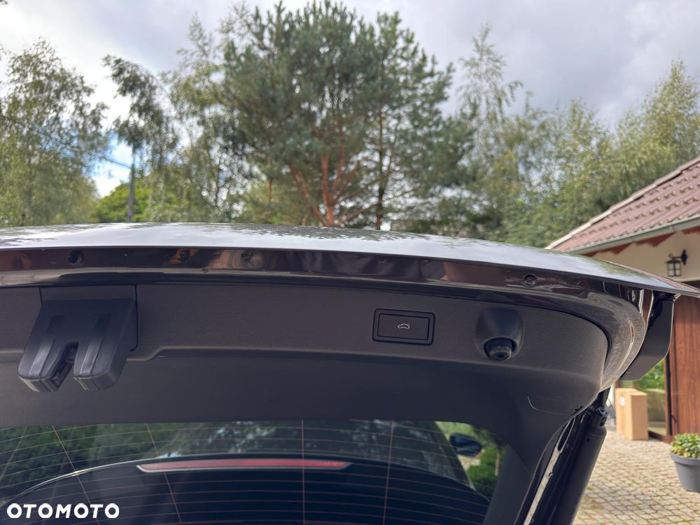 Volkswagen Arteon 2.0 TDI R-Line DSG - 9