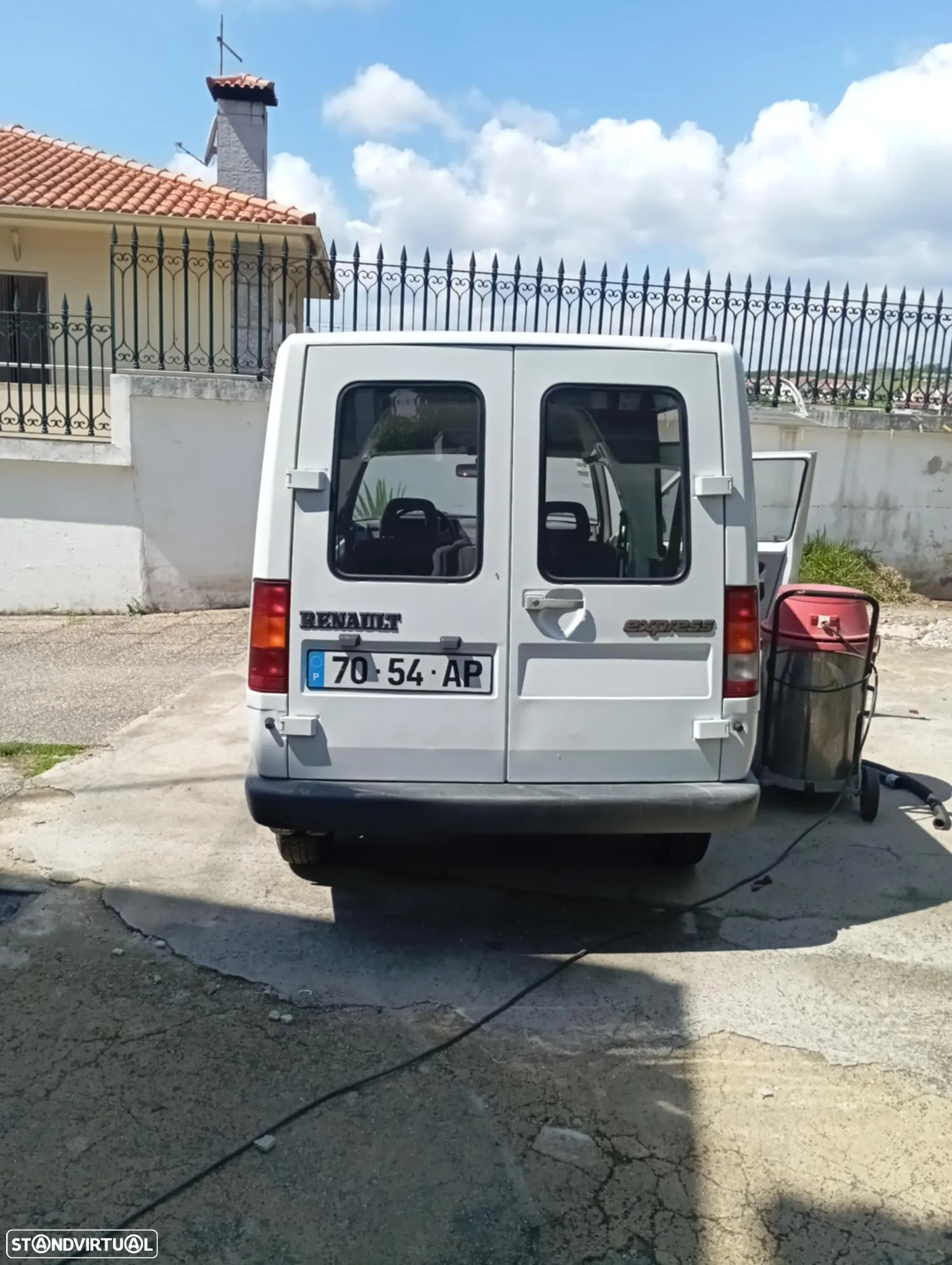 Renault Express - 6