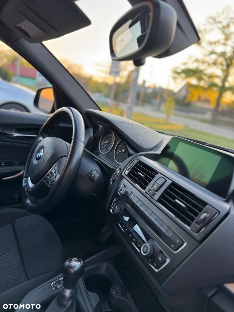 BMW Seria 1 116i Sport Line - 12