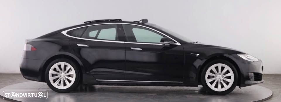 Tesla Model S Standard - 2