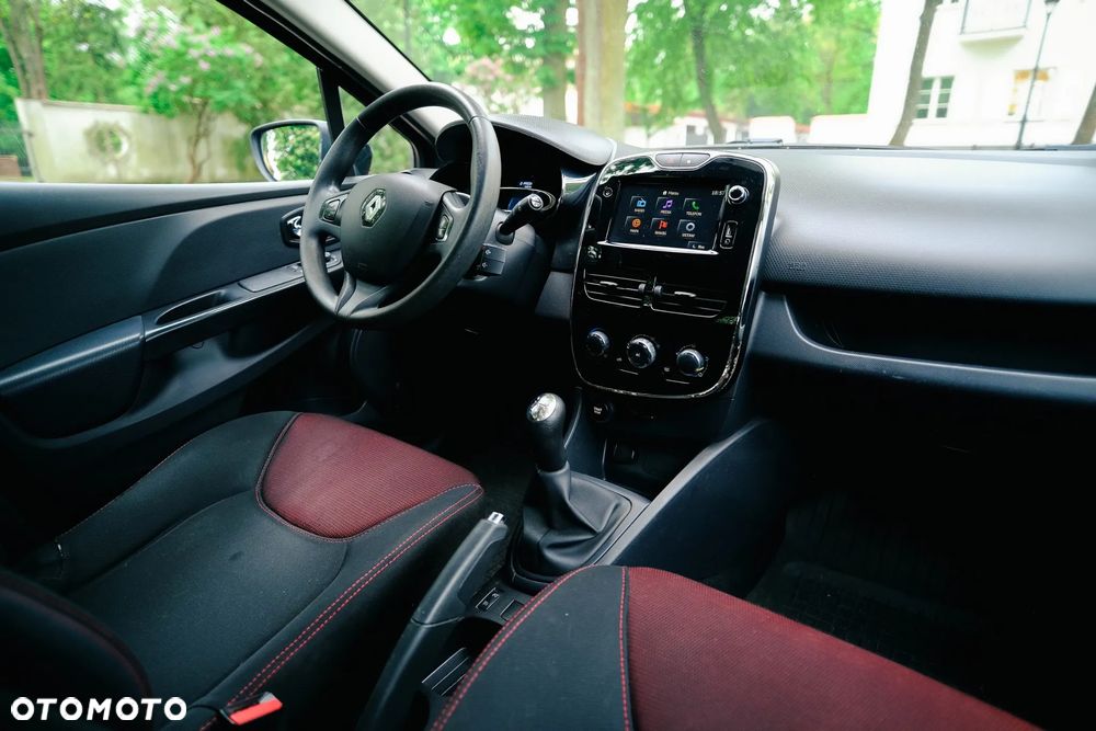 Renault Clio 1.2 16V Expression - 20