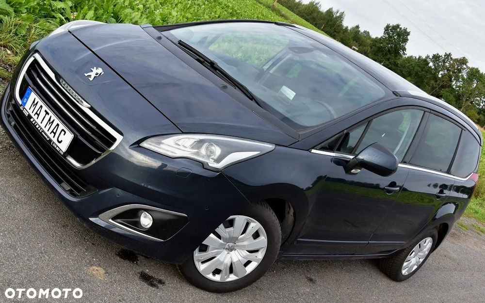 Peugeot 5008 HDI FAP 160 Automatik Allure - 4