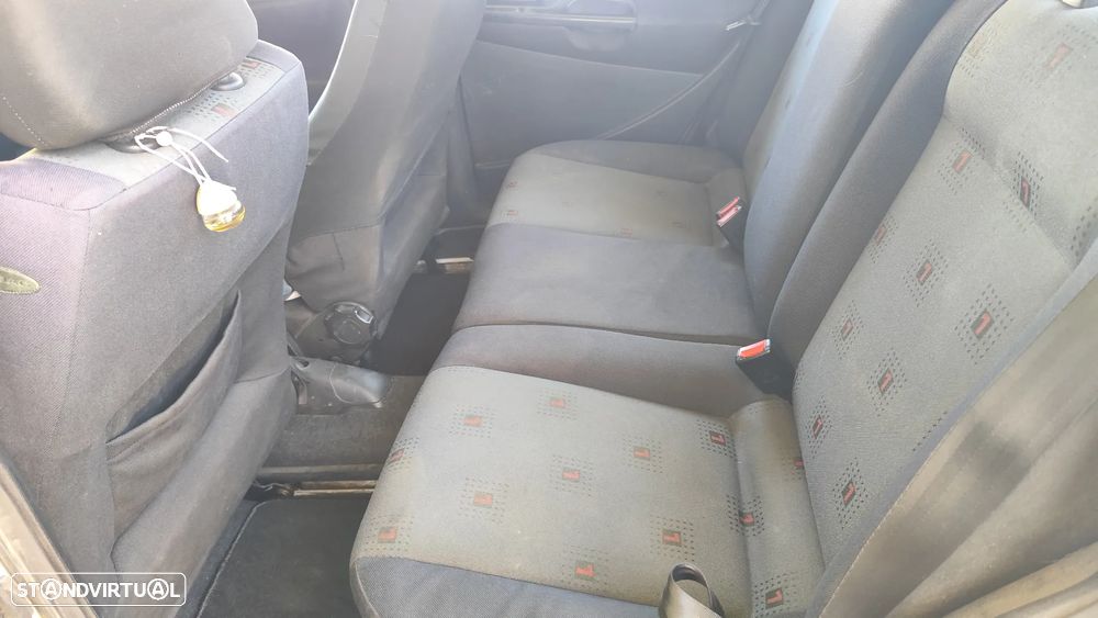 SEAT Cordoba 1.9 TDI Sport - 8