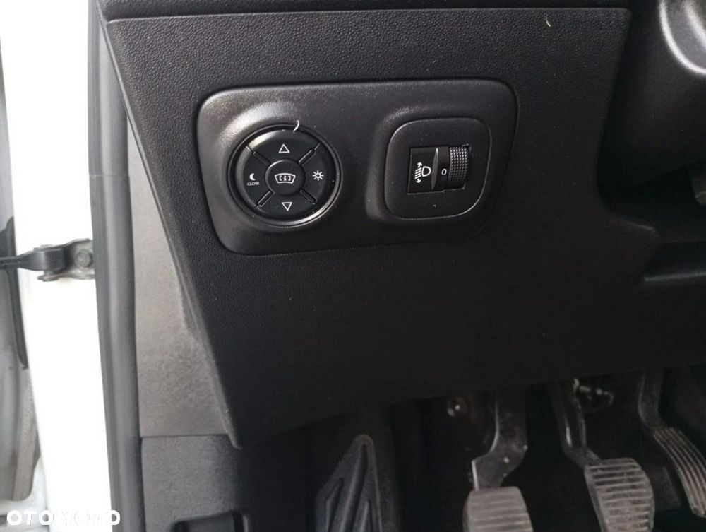 Citroën C3 Aircross BlueHDI 100 Stop & Start Shine - 16