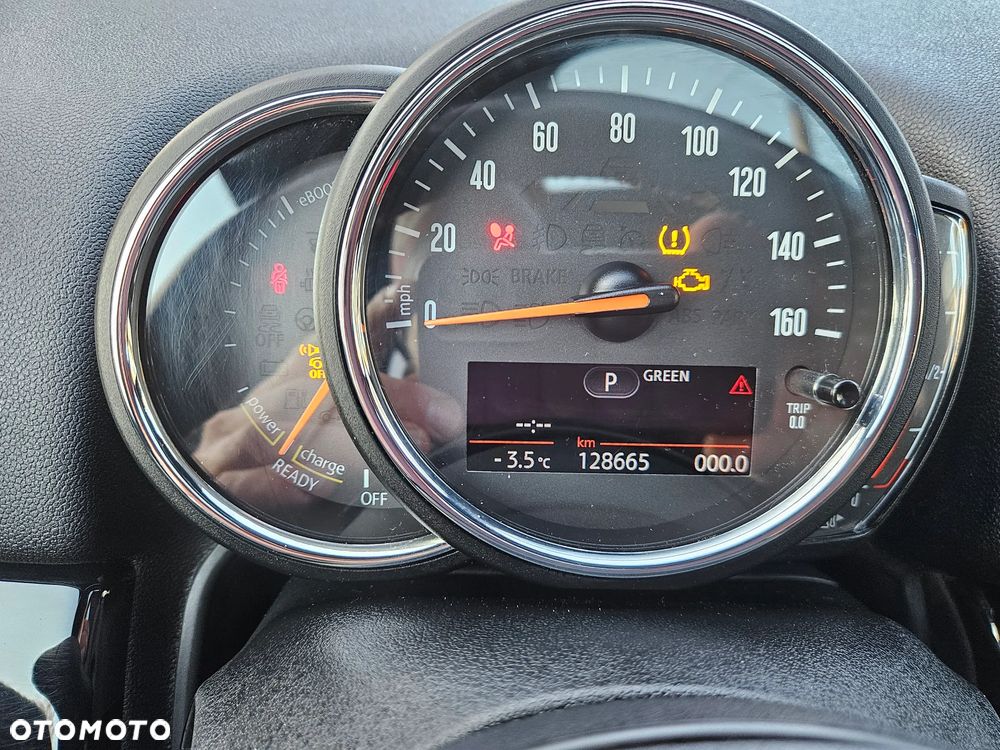 MINI Countryman Cooper SE ALL4 John Cooper Works Trim - 8