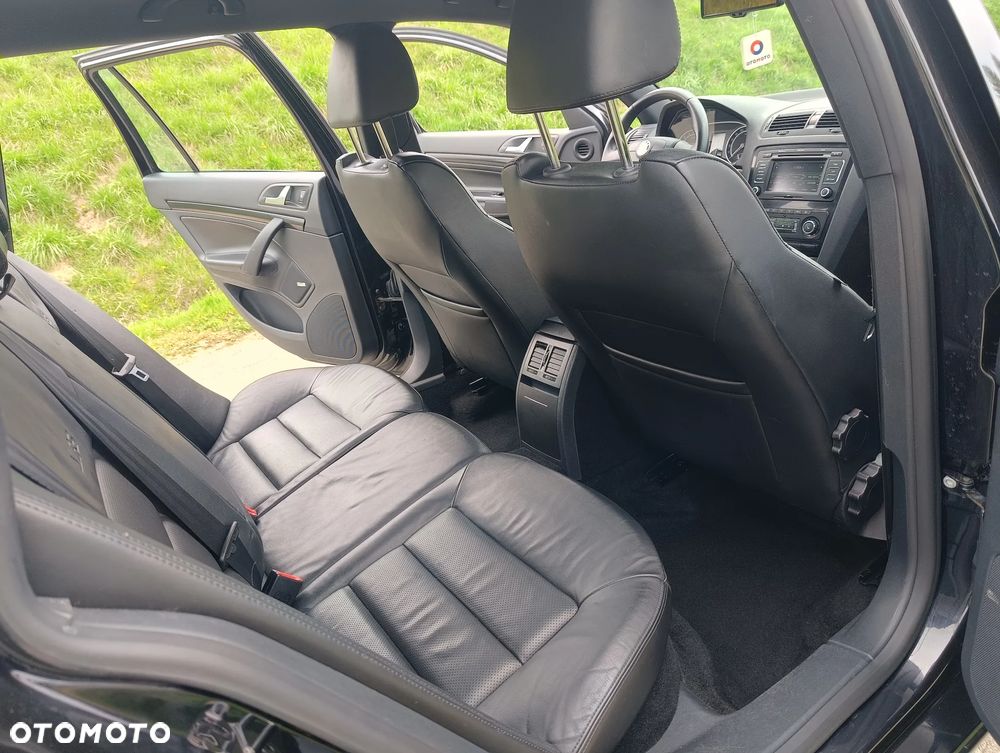 Skoda Octavia 2.0 TDI RS - 34