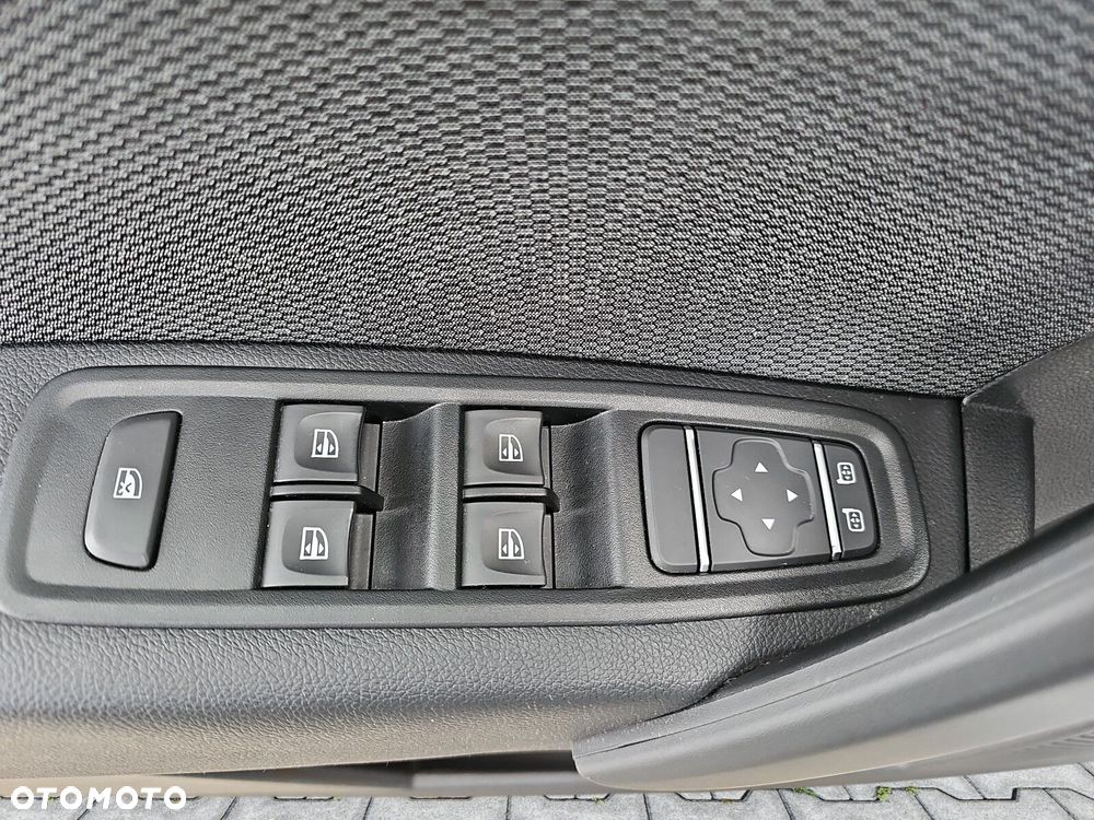 Renault Kangoo 1.3 TCe Techno - 24