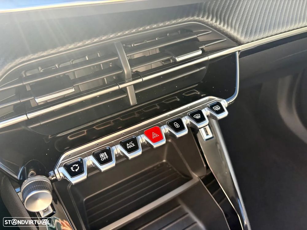 Peugeot 2008 1.2 PureTech Style - 15