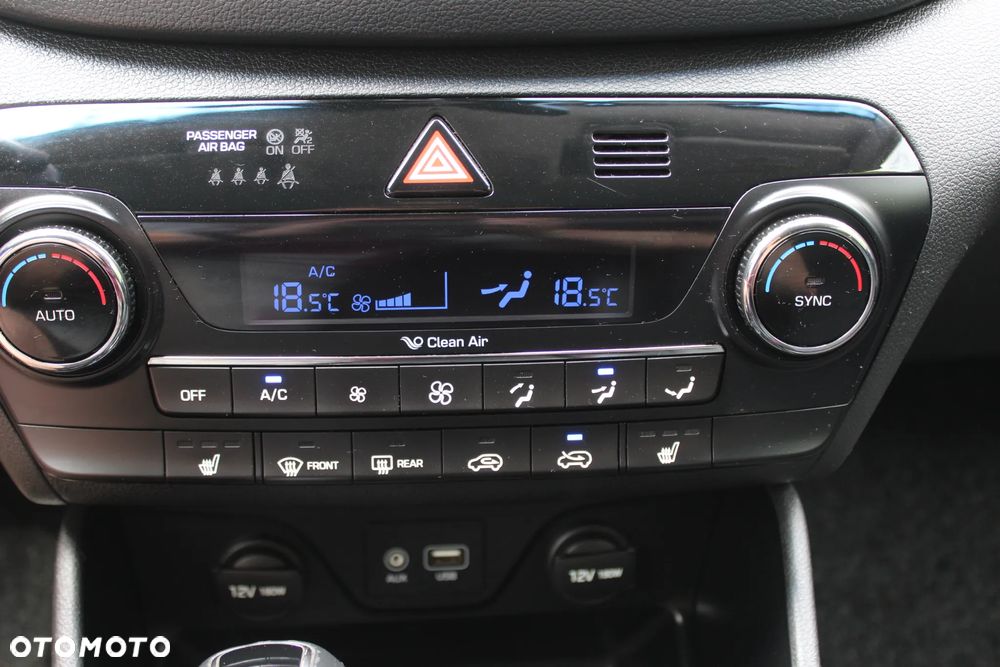 Hyundai Tucson blue 1.7 CRDi 2WD DCT Premium - 25