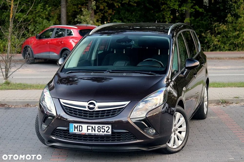 Opel Zafira Tourer 2.0 CDTI Innovation - 1