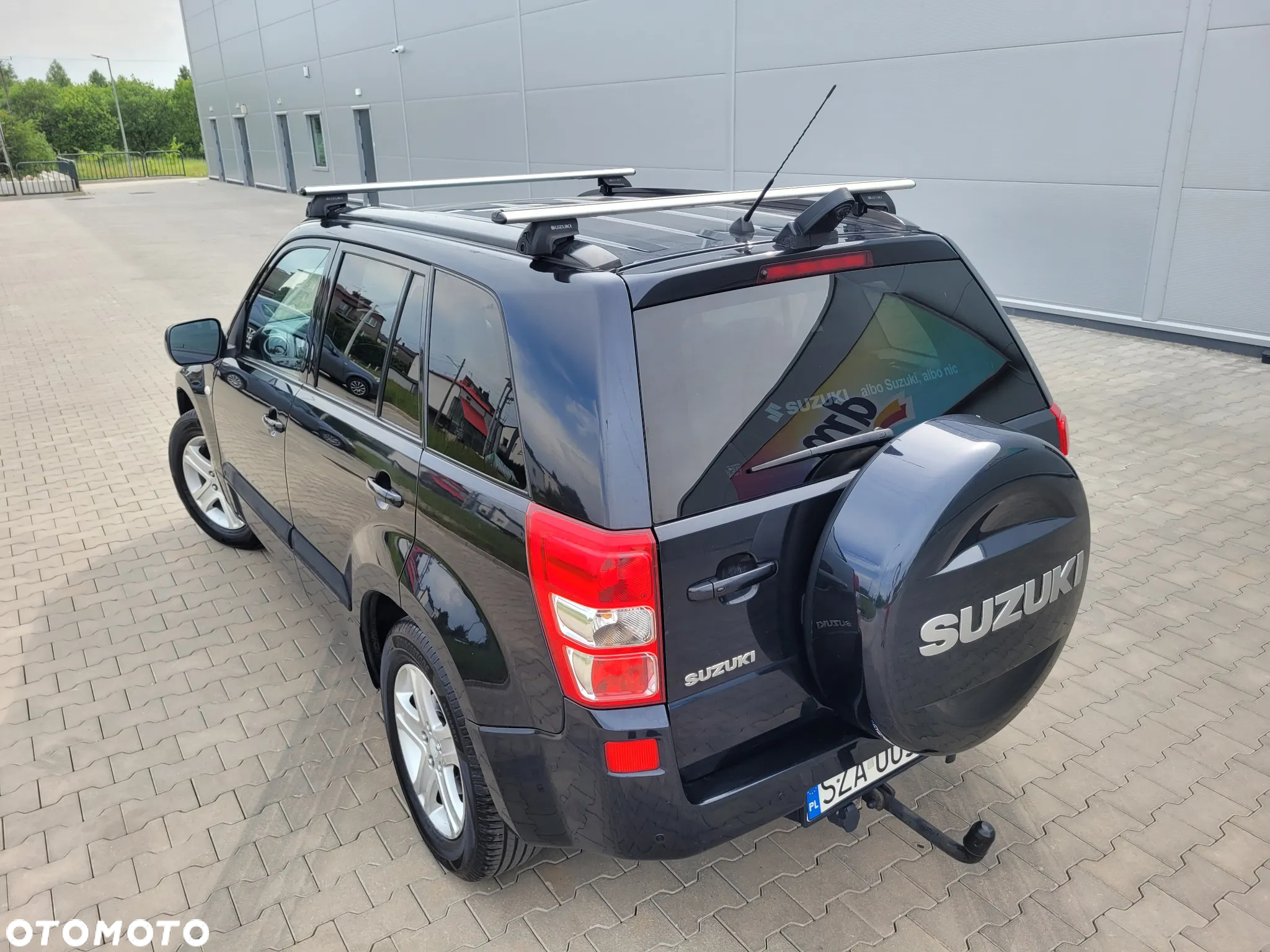 Suzuki Grand Vitara 2.0 De luxe - 33
