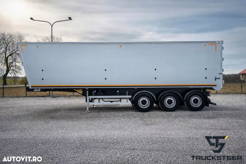 Schmitz Cargobull 53m3 | Bodex | Liftanta | 5.900kg - 6
