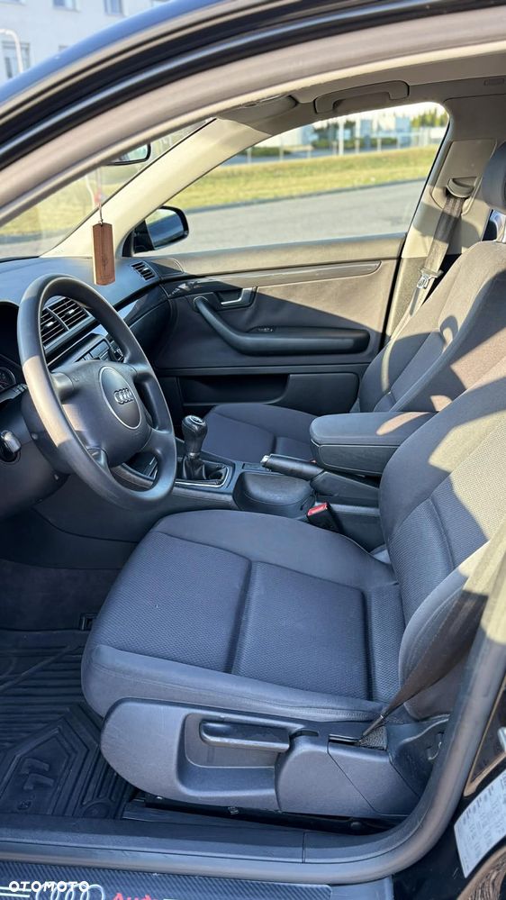 Audi A4 Avant 1.9 TDI - 12