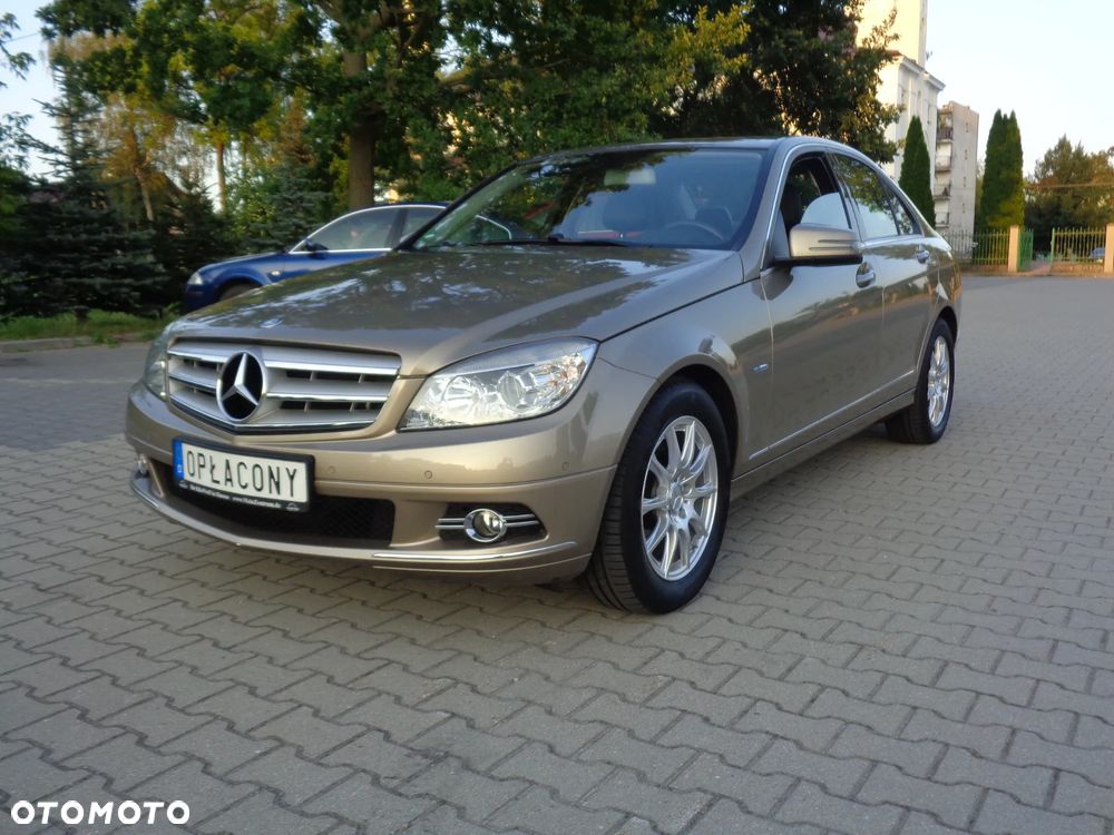 Mercedes-Benz Klasa C 200 (BlueEFFICIENCY) Avantgarde - 1