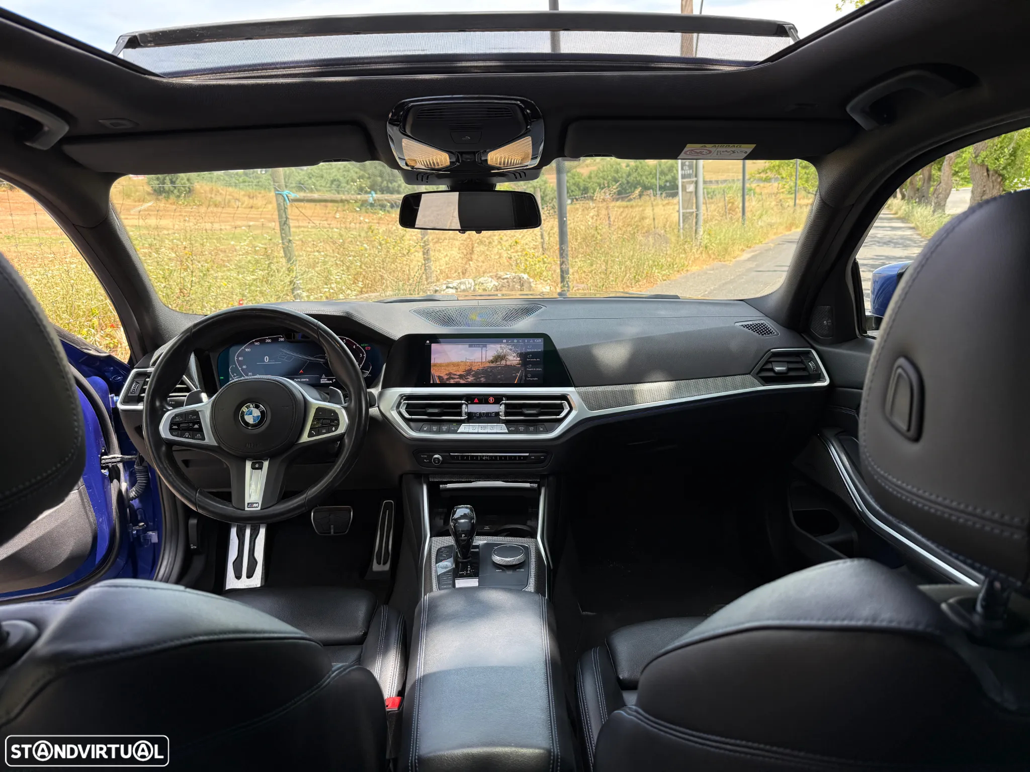 BMW 330 i Pack M Auto - 37